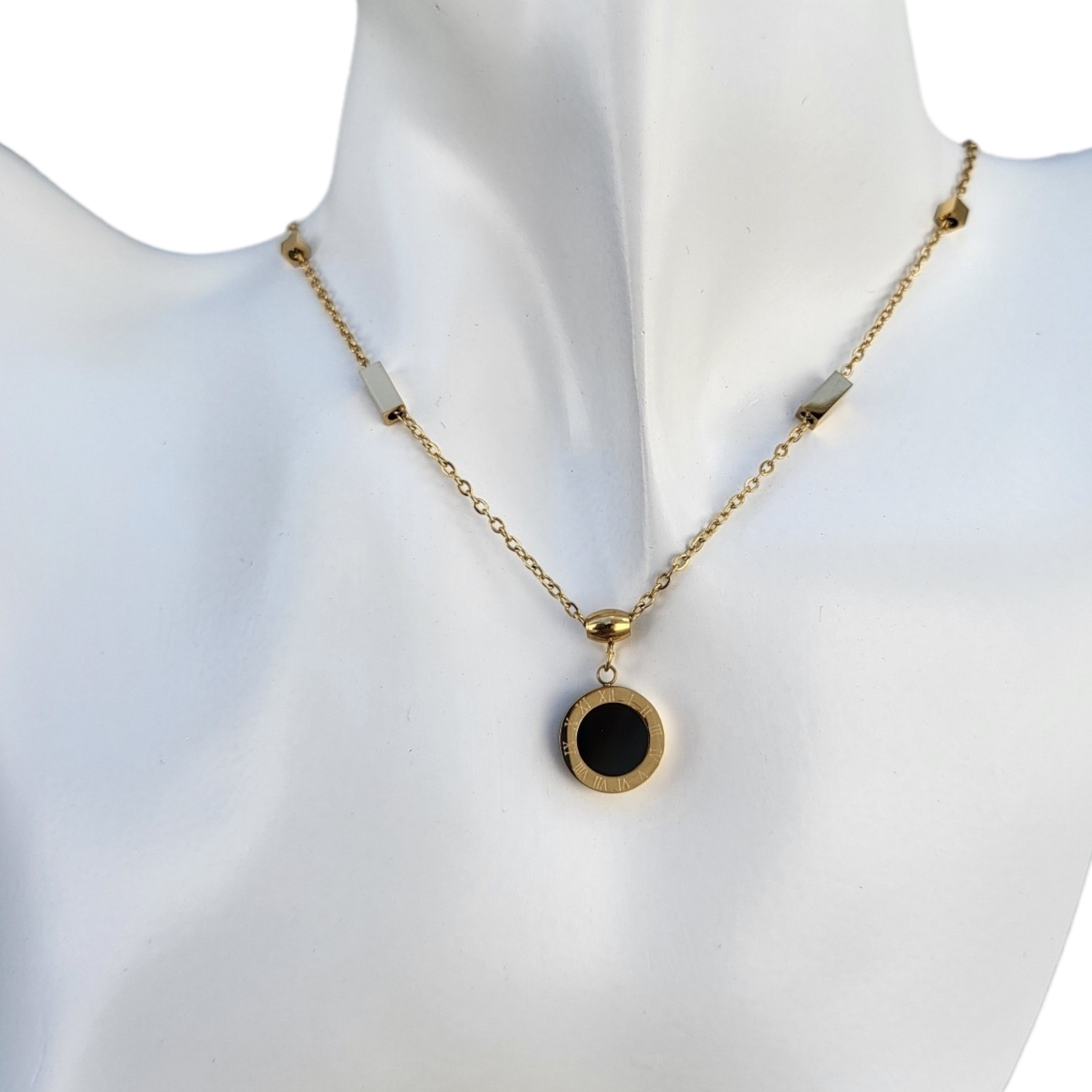 Moderne ženske ogrlice Time